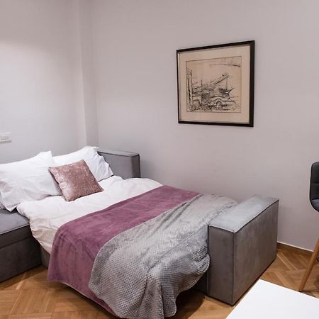 Katia Modern Apartment In Атина Екстериор снимка